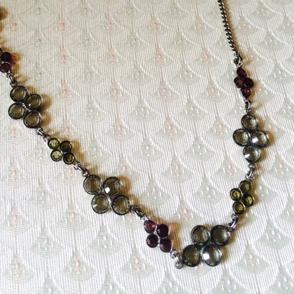 New - beautiful necklace - Picture 3 of 4